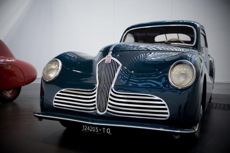  Fiat 1500C Coupe 1945 года  (фото 24 из 25)
